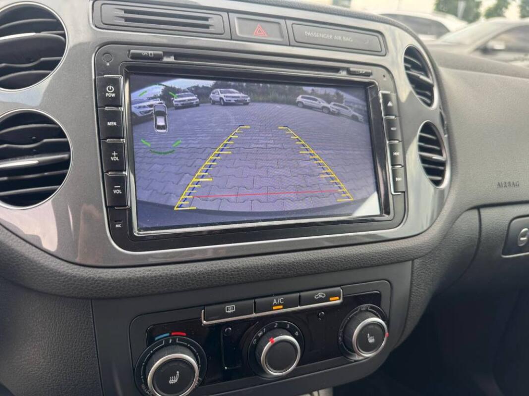 Volkswagen Tiguan (2015)