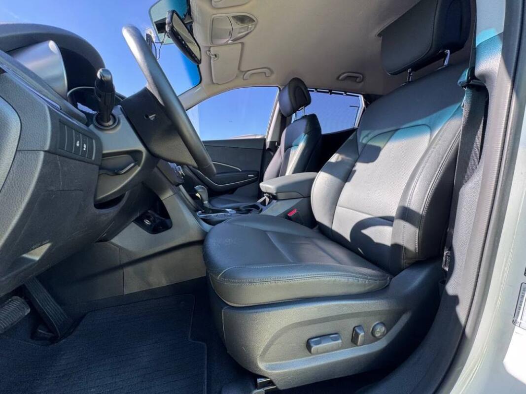 Hyundai SantaFe (2015)