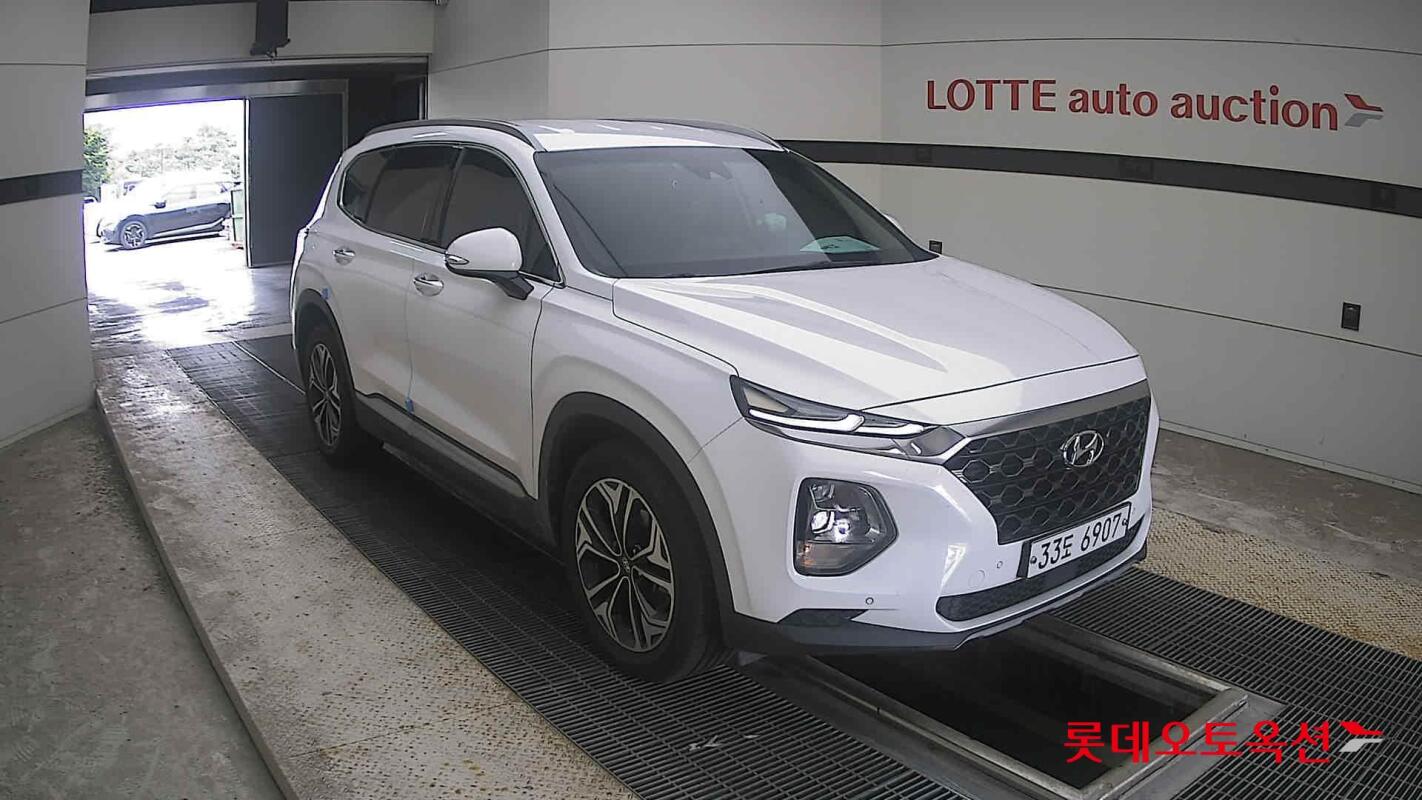 Hyundai Santa Fe (2019)