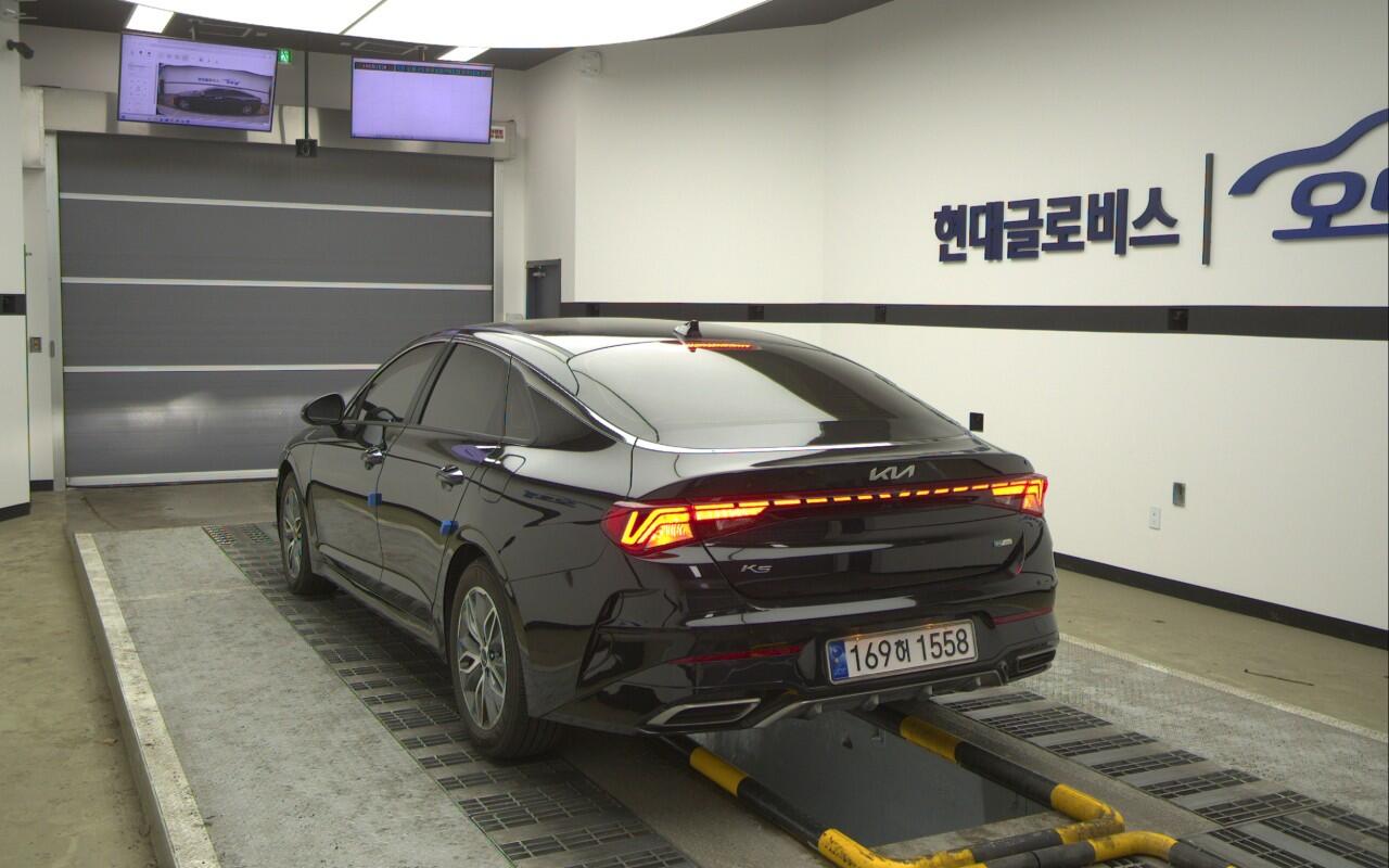 Kia K5 (2022)