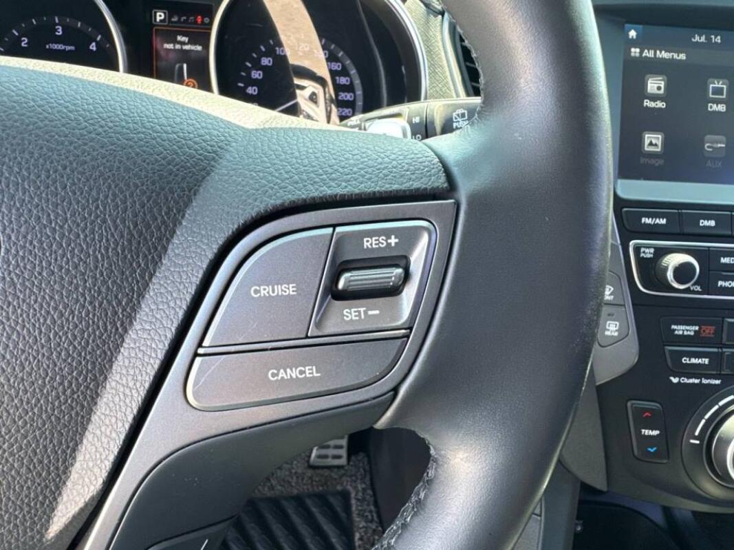 Hyundai SantaFe (2017)