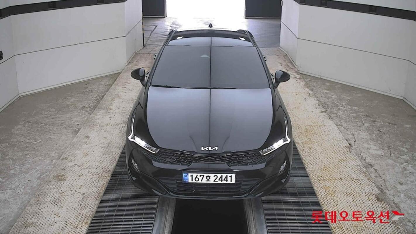 Kia K5 (2022)