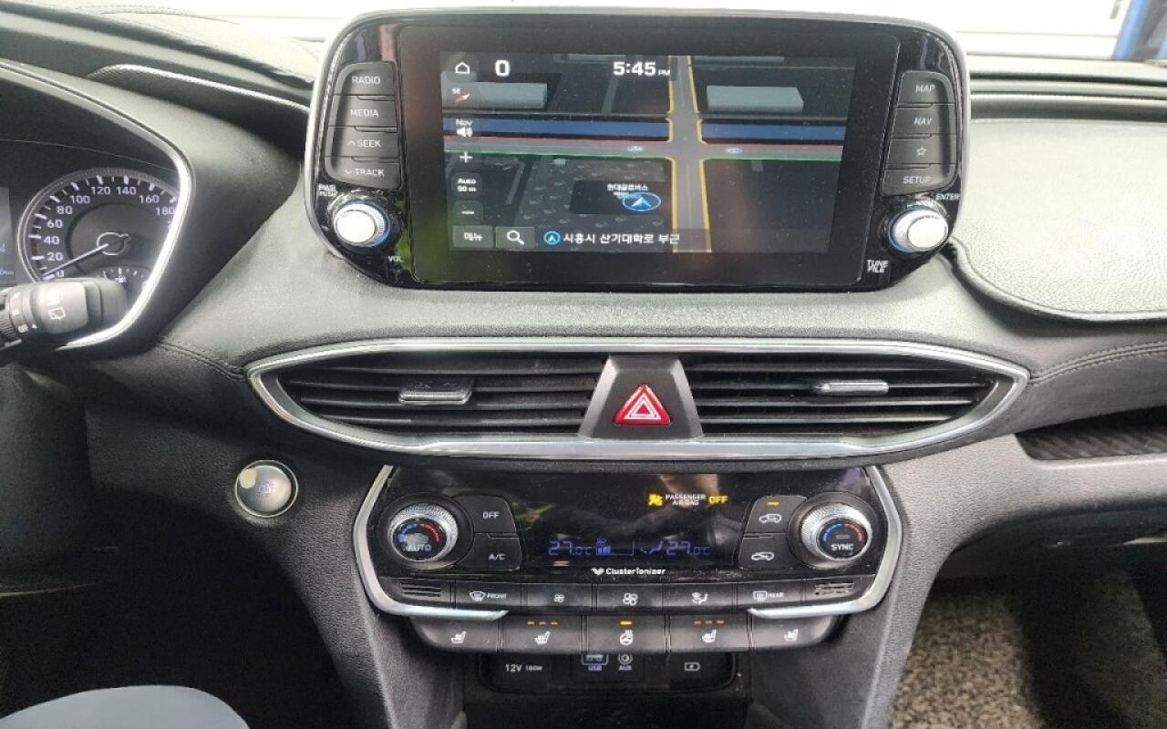 Hyundai SantaFe (2019)