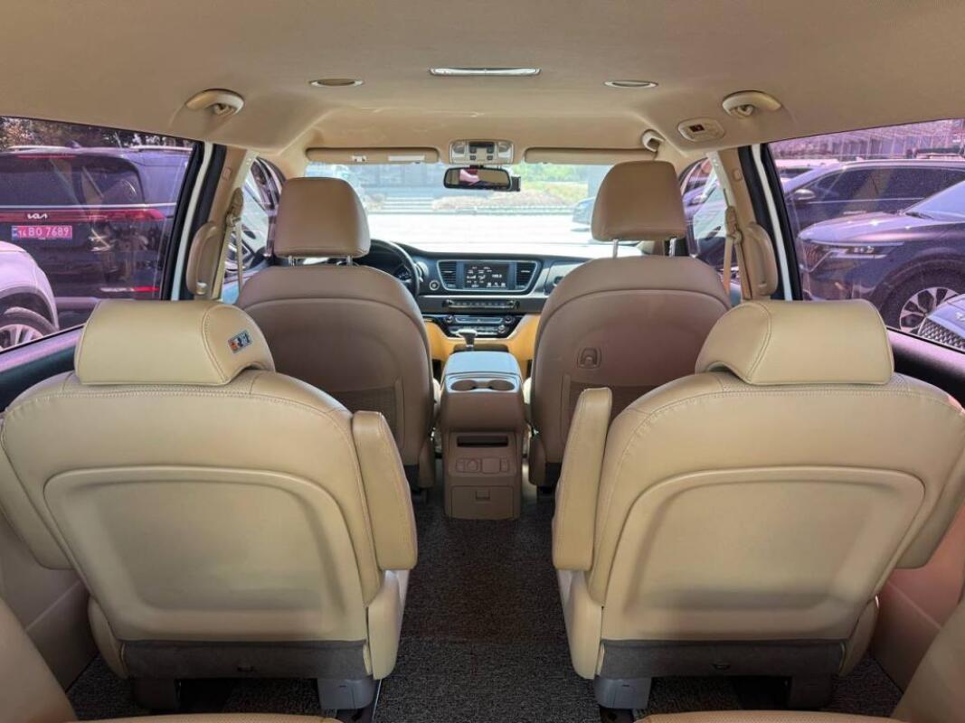 Kia Carnival (2019)