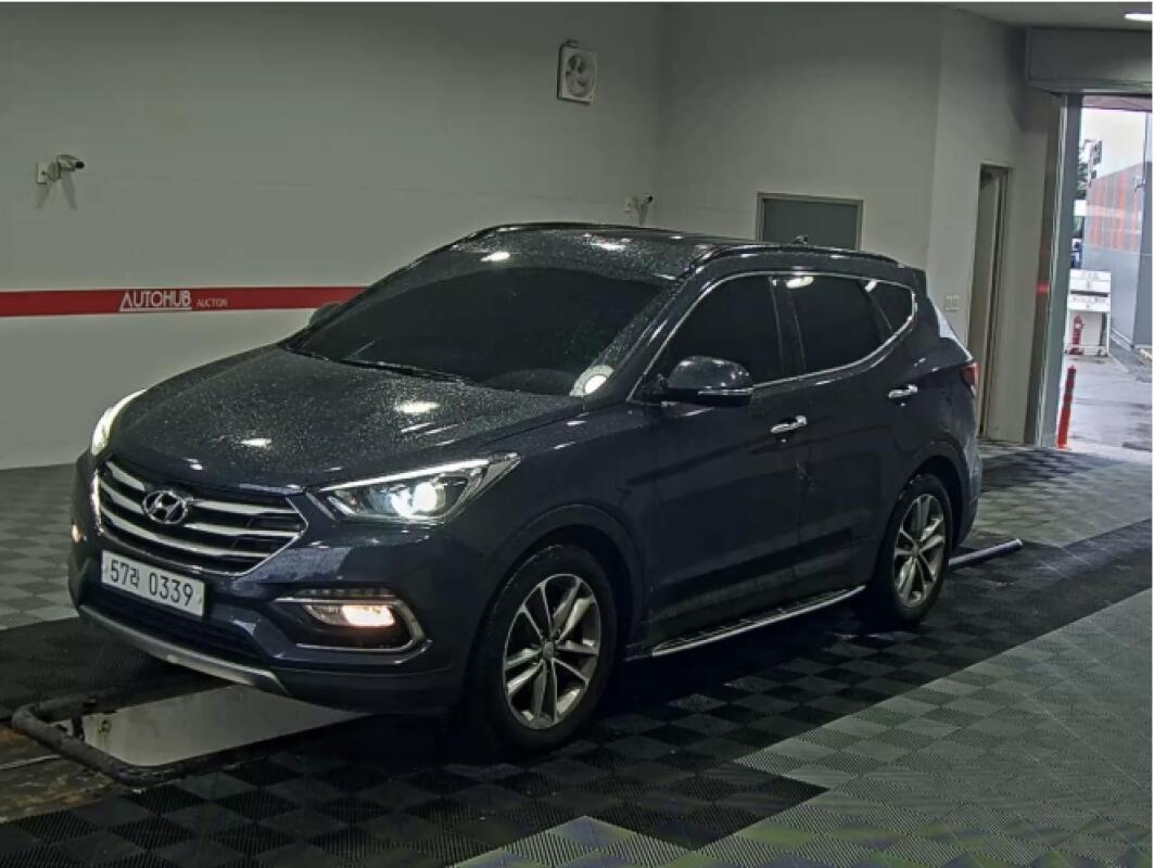 Hyundai SantaFe (2016)