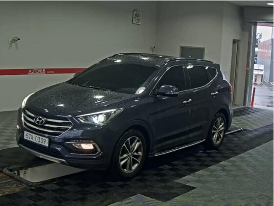 Hyundai SantaFe (2016)