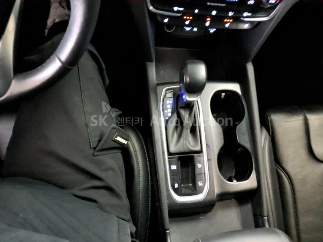 Hyundai SantaFe (2018)