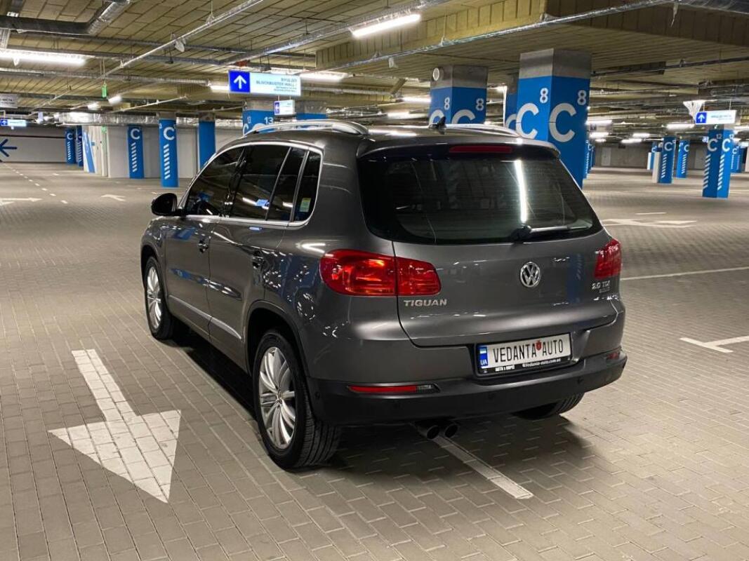 Volkswagen Tiguan (2014)