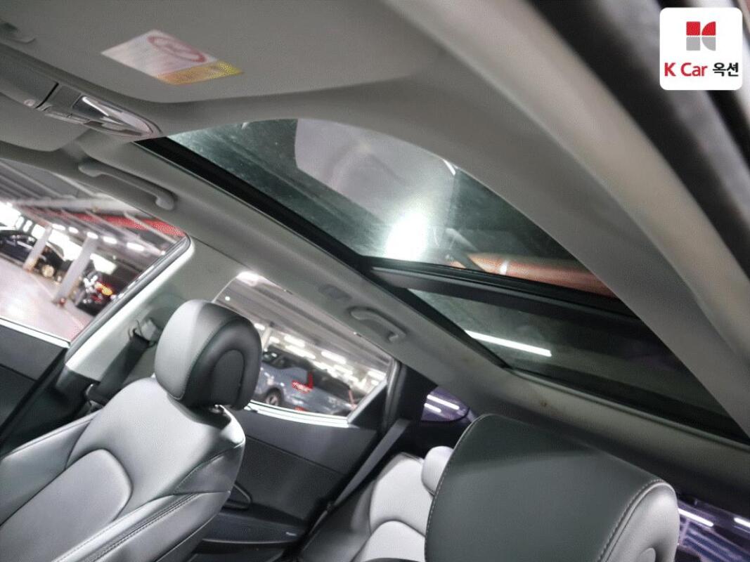 Hyundai SantaFe (2015)