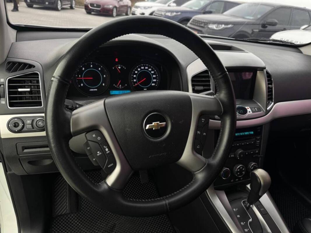 Chevrolet	Captiva (2013)