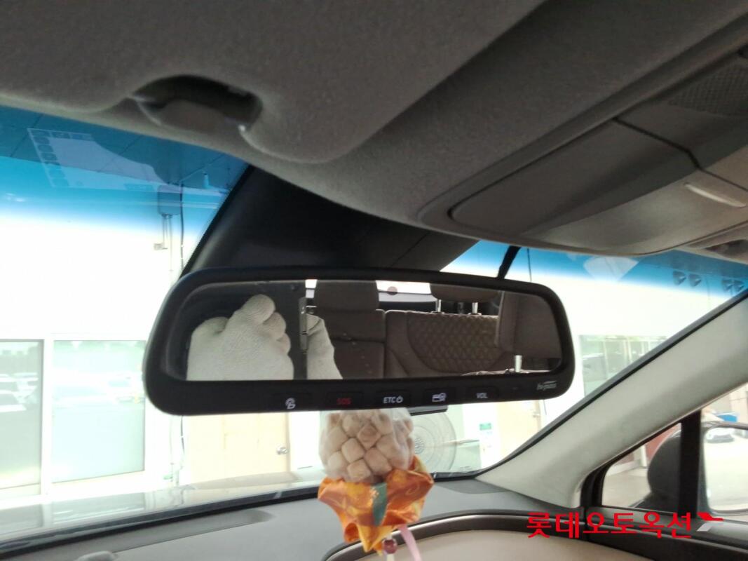 Hyundai Santa Fe (2019)