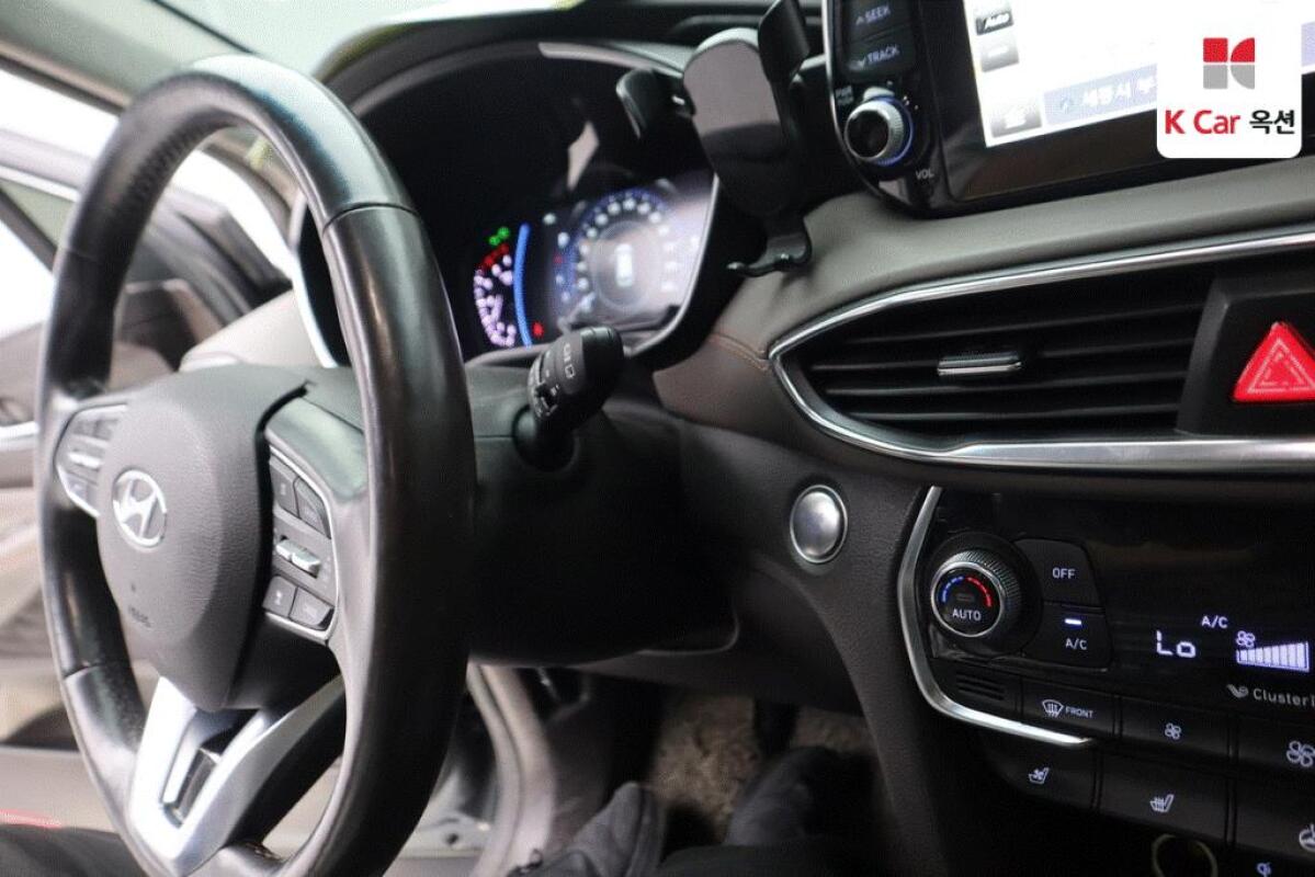 Hyundai SantaFe (2018)