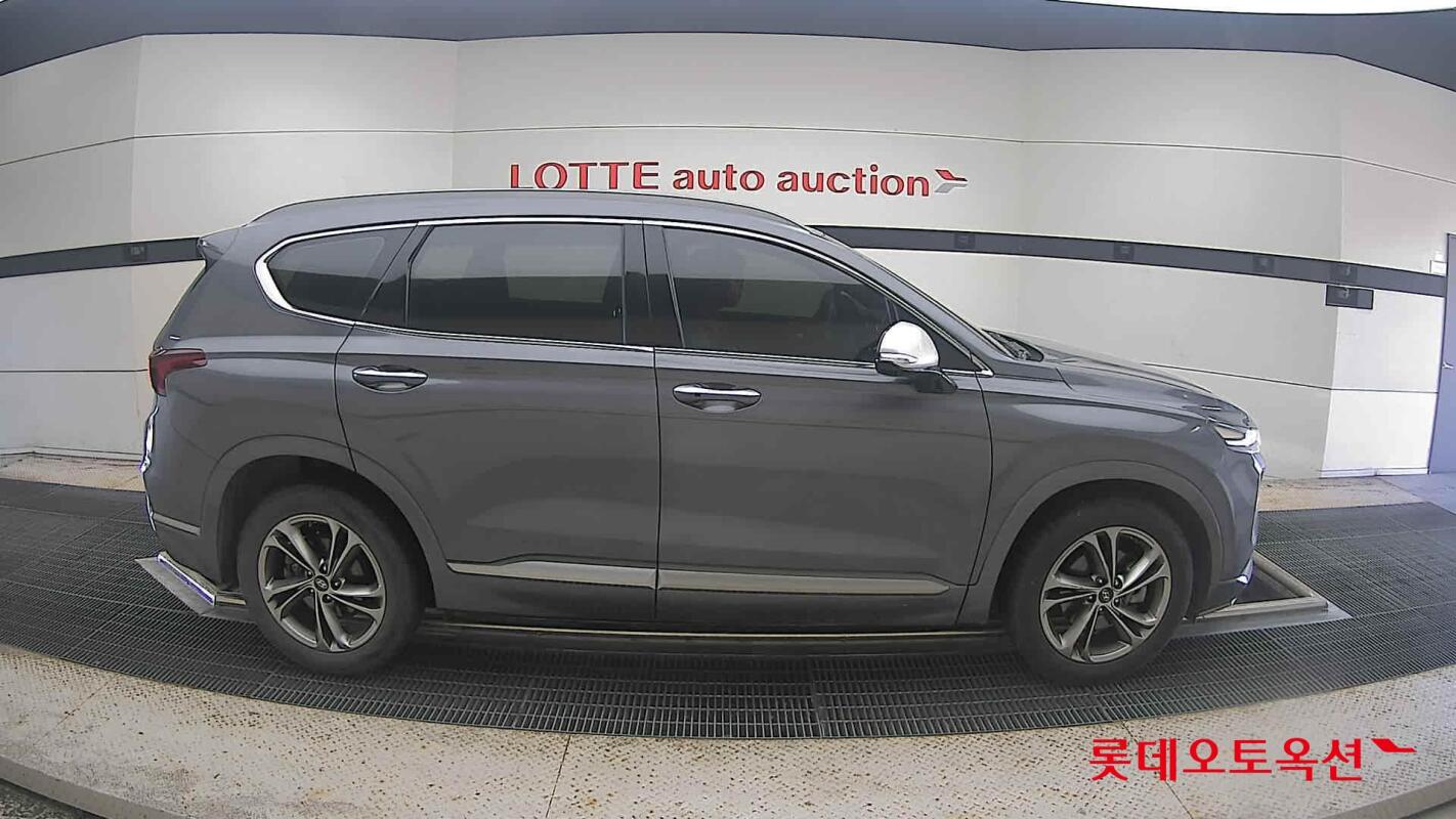 Hyundai Santa Fe (2019)