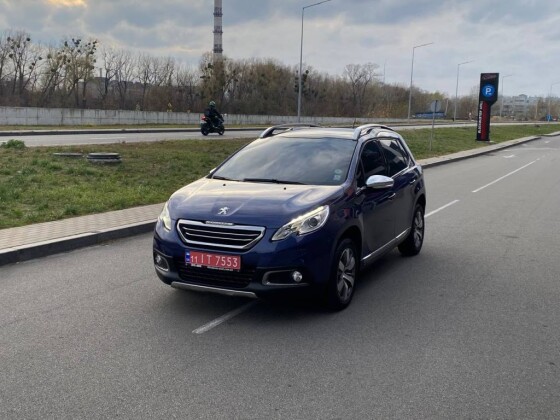 Peugeot 2008 (2015)