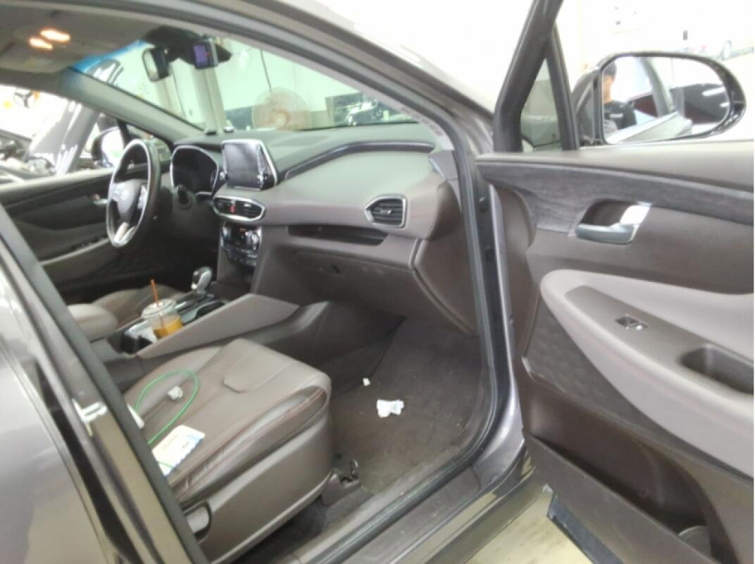 Hyundai SantaFe (2018)