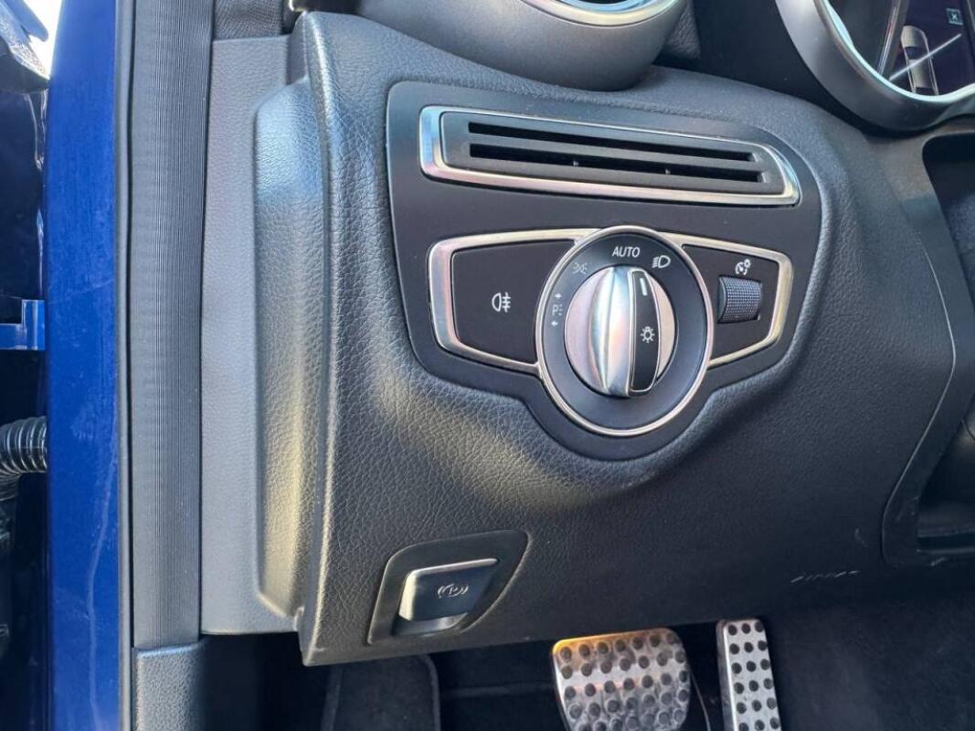 Mercedes C220 (2018)