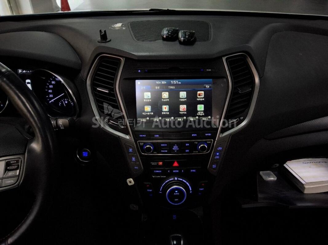 Hyundai SantaFe (2015)