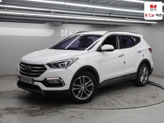 Hyundai SantaFe (2015)