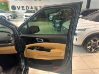 Kia Carnival (2023)