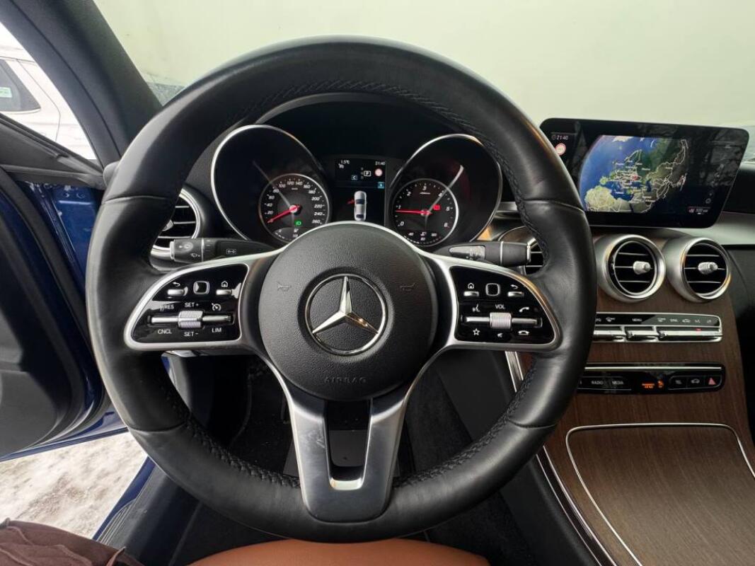 Mercedes C220 (2018)
