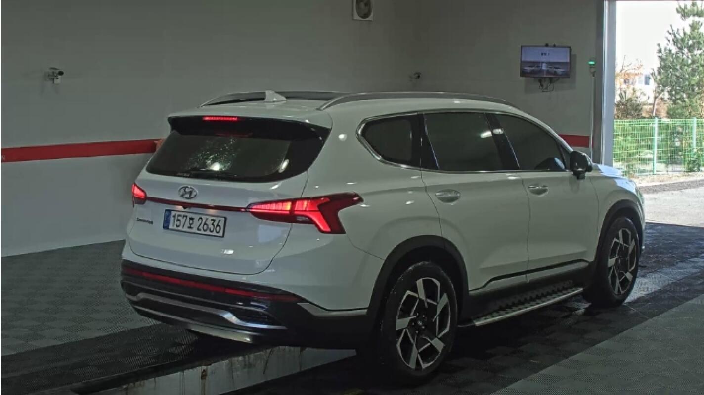 Hyundai SantaFe (2021)