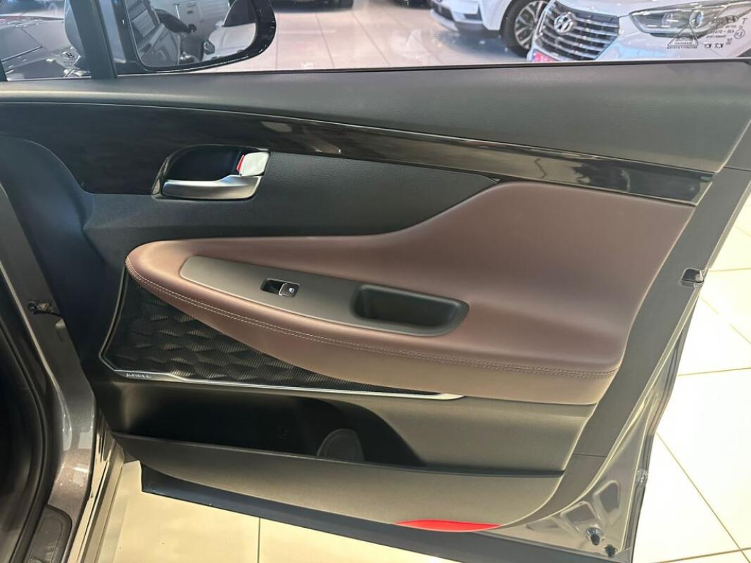 Hyundai SantaFe (2018)