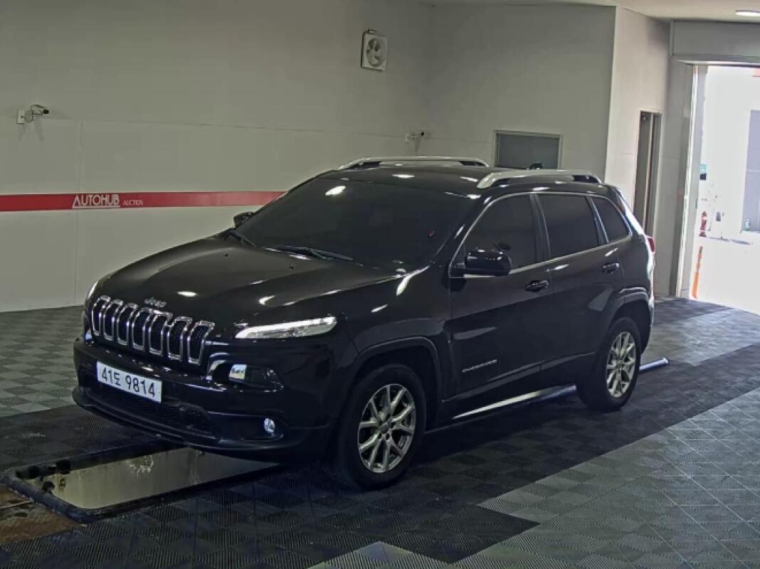 Jeep Cherokee (2015)