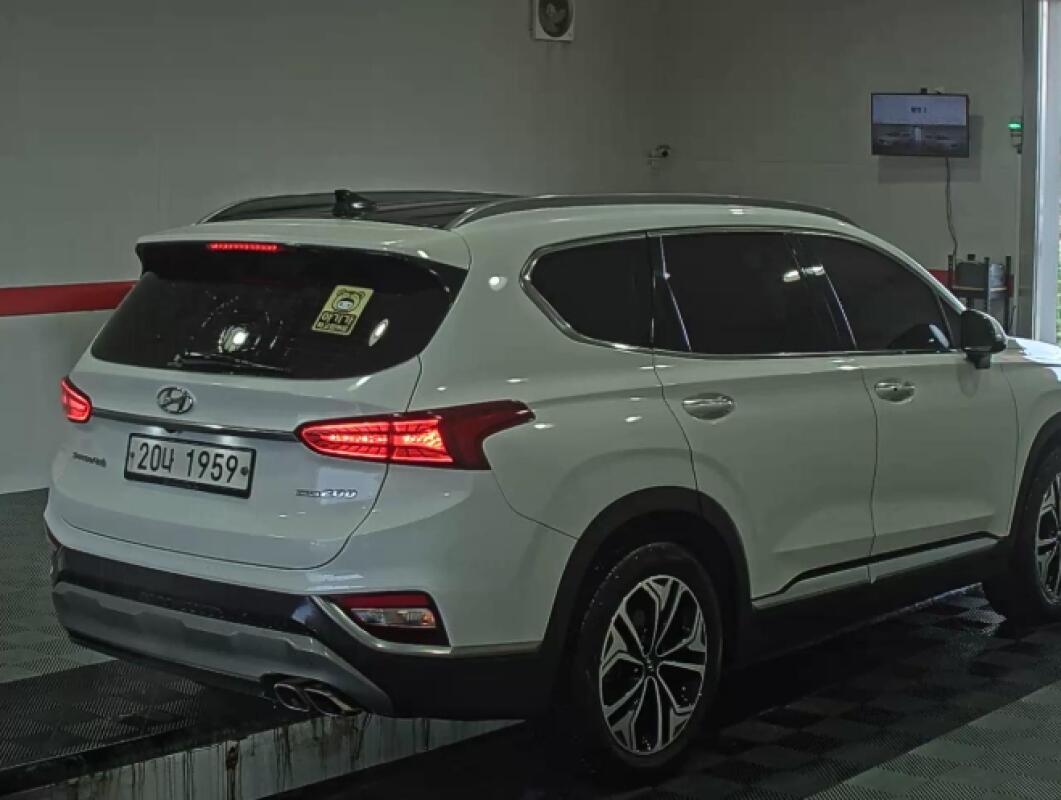 Hyundai SantaFe (2018)