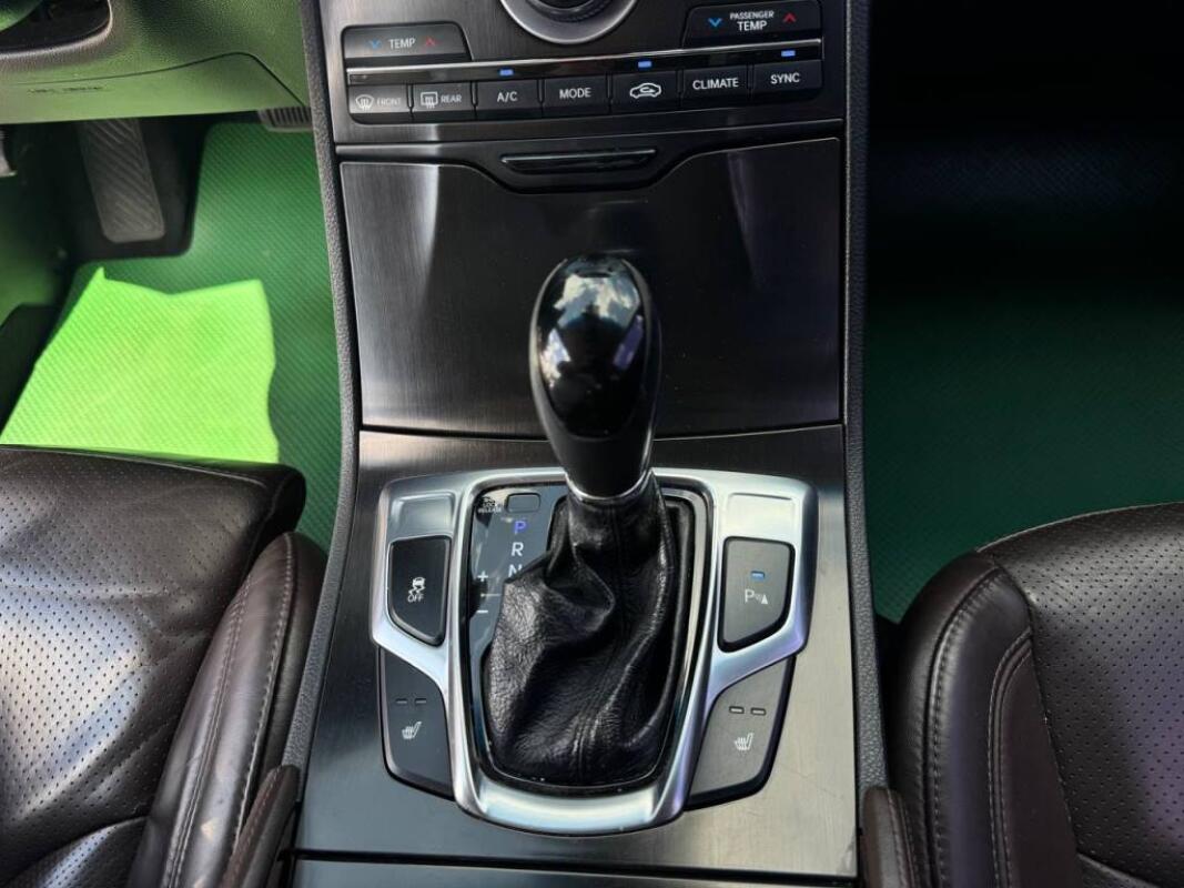 Hyundai Grandeur (2014)