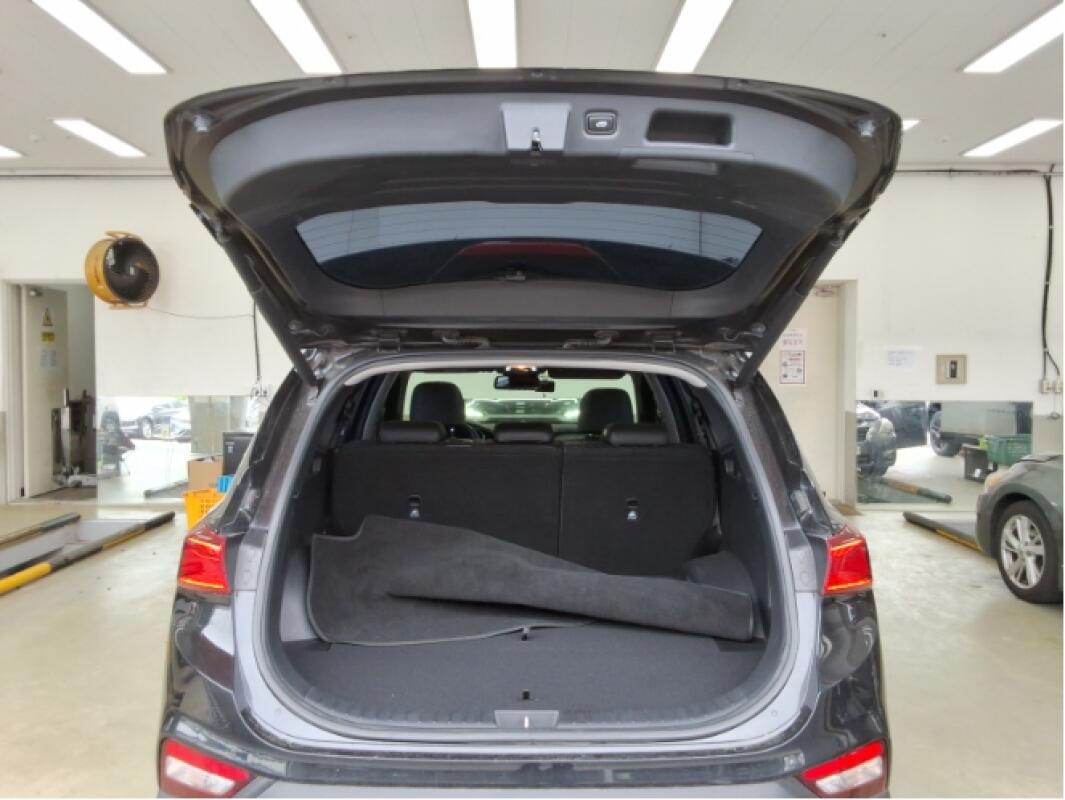 Hyundai SantaFe (2018)