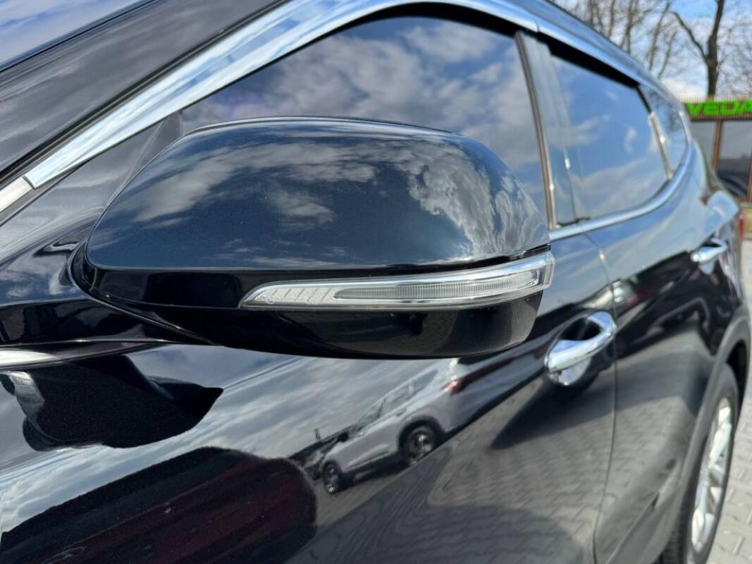Hyundai SantaFe (2015)