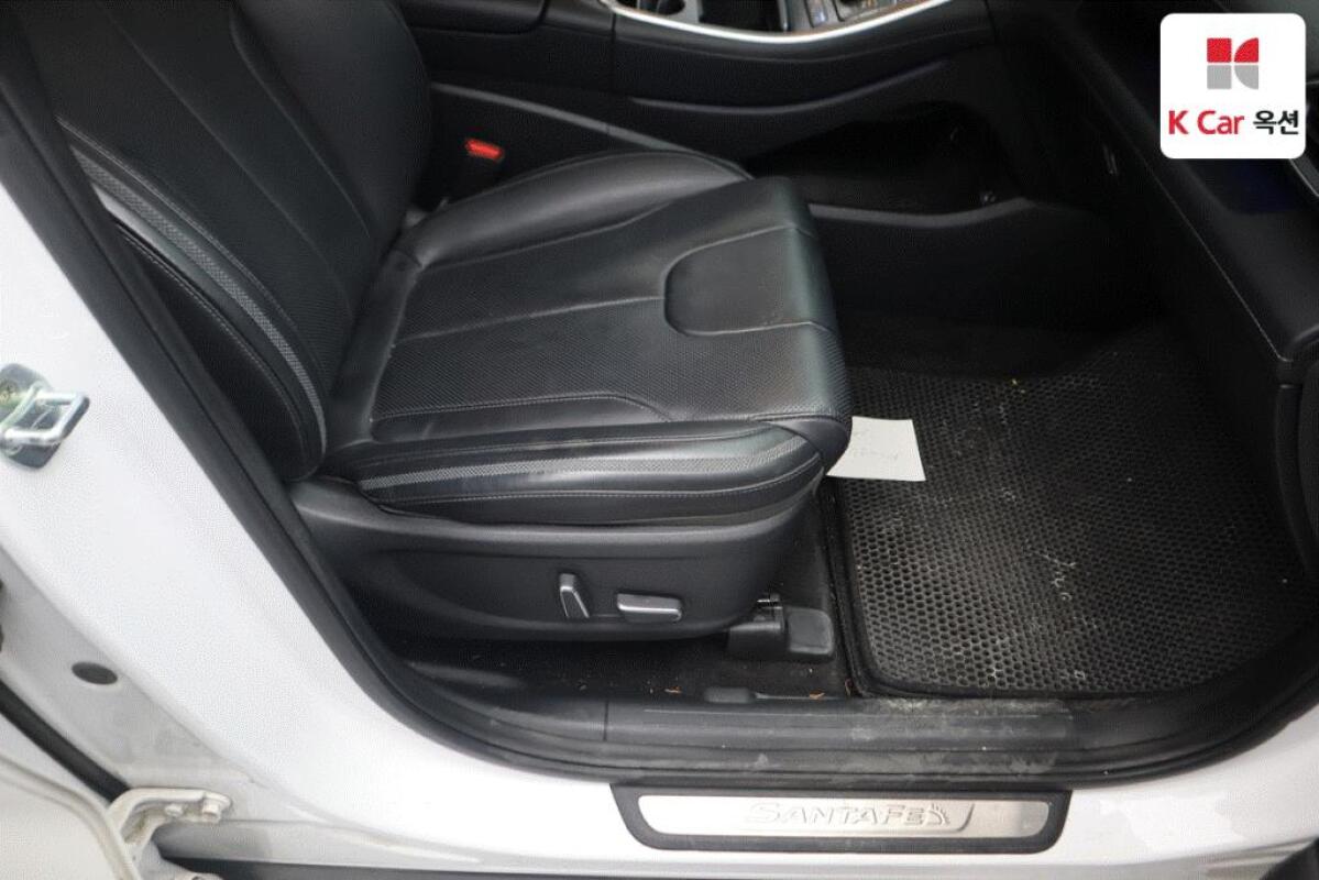 Hyundai SantaFe (2020)