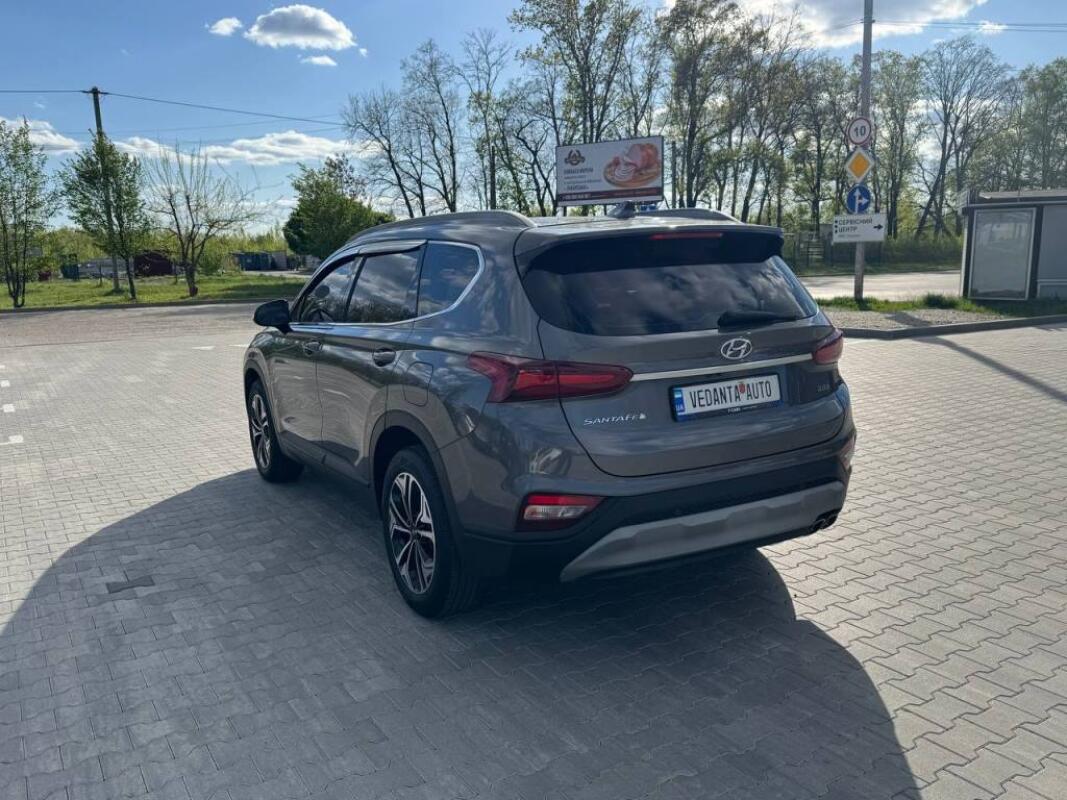 Hyundai SantaFe (2018)