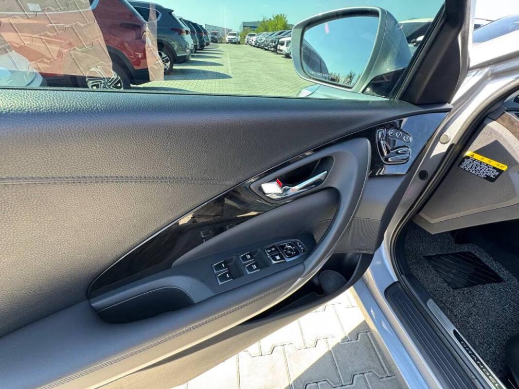 Hyundai Grandeur (2016)