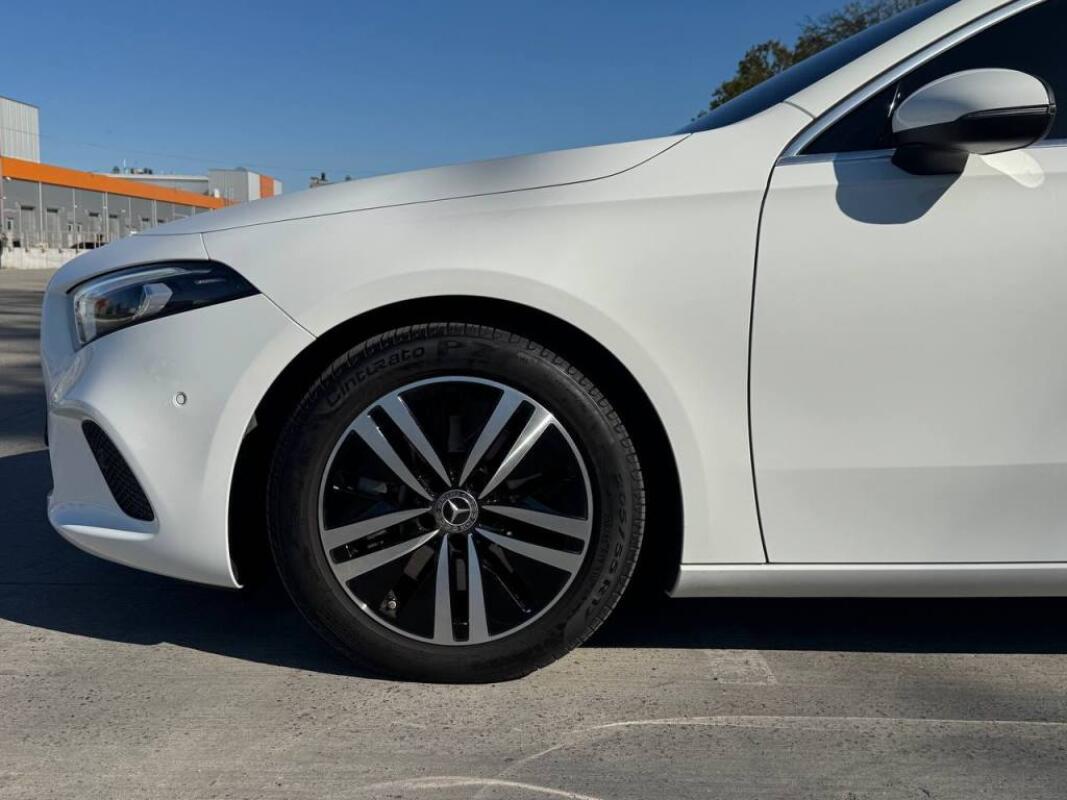 Mercedes A220 (2020)