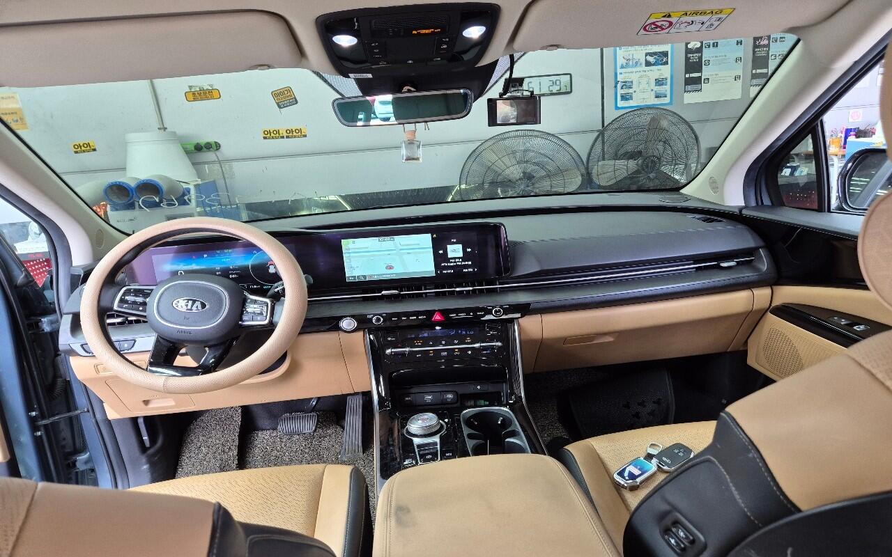 Kia Carnival (2021)
