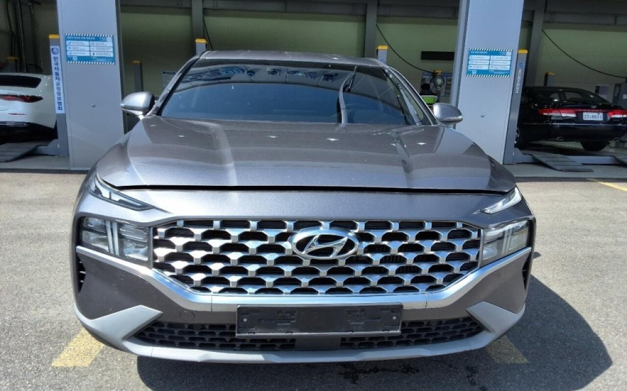Hyundai SantaFe (2021)