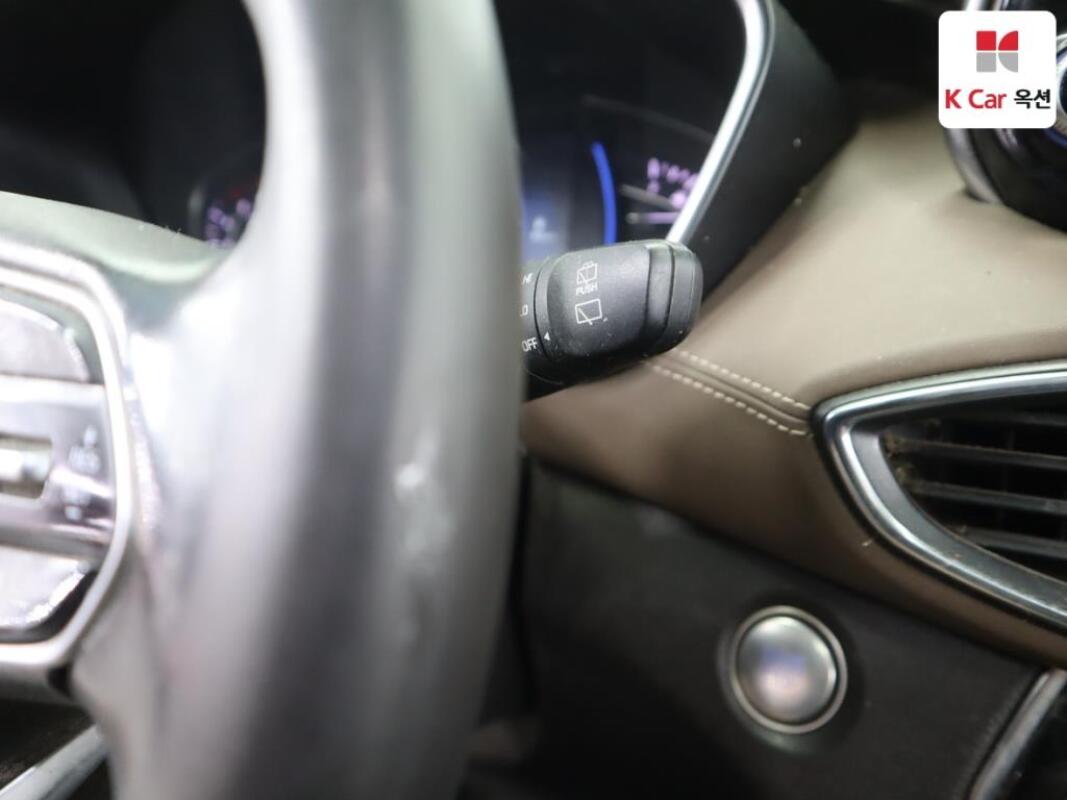 Hyundai SantaFe (2018)
