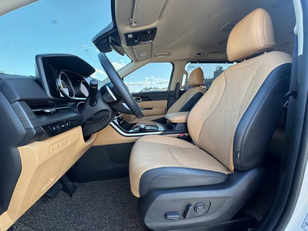 Kia Carnival (2022)