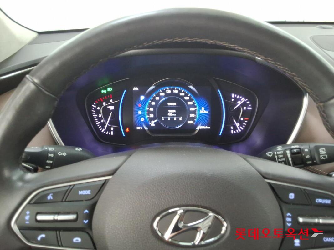 Hyundai Santa Fe (2019)