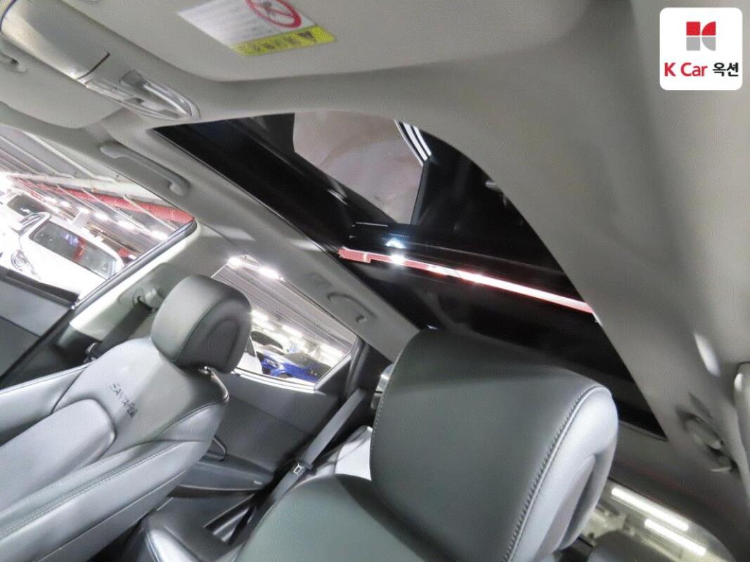 Hyundai SantaFe (2016)