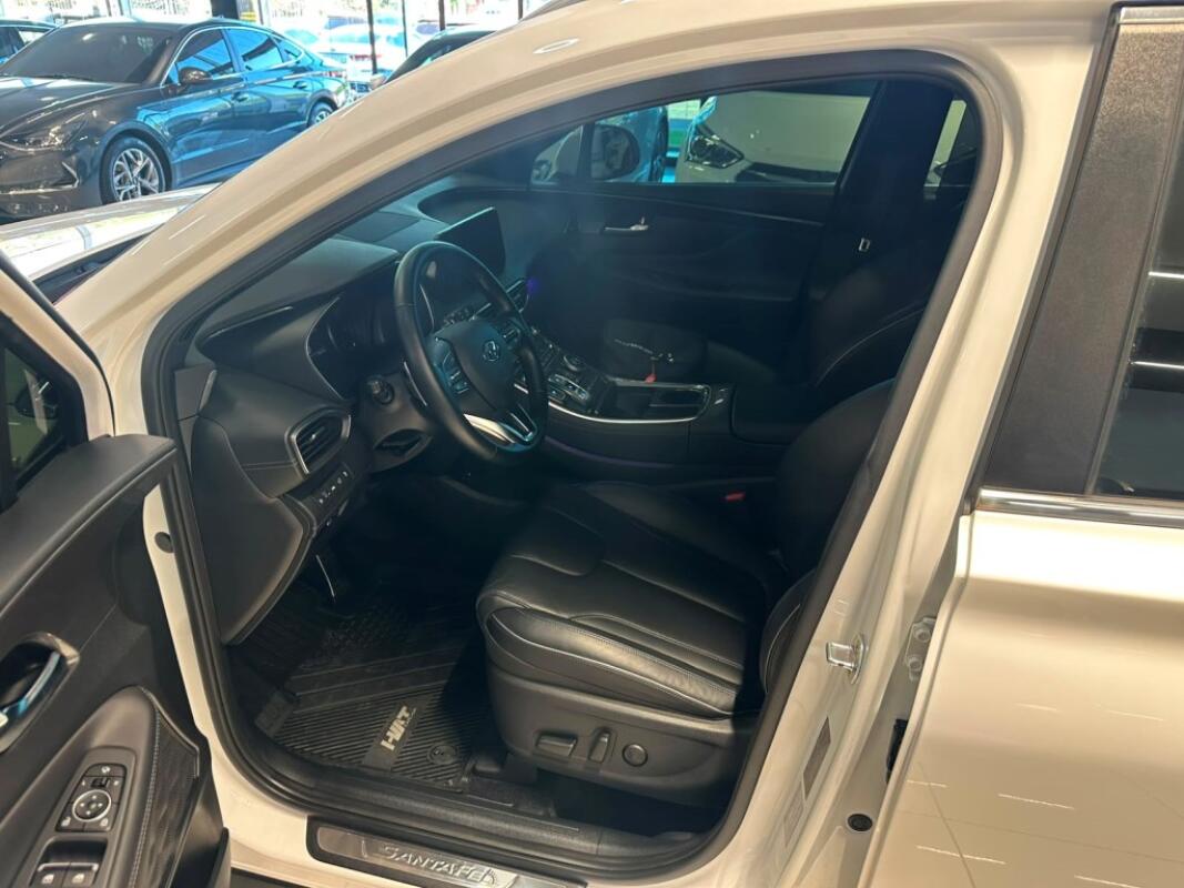 Hyundai SantaFe (2020)
