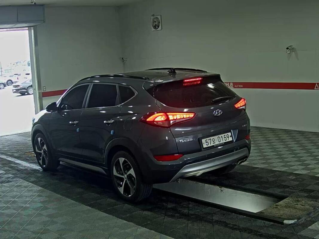 Hyundai Tucson (2016)