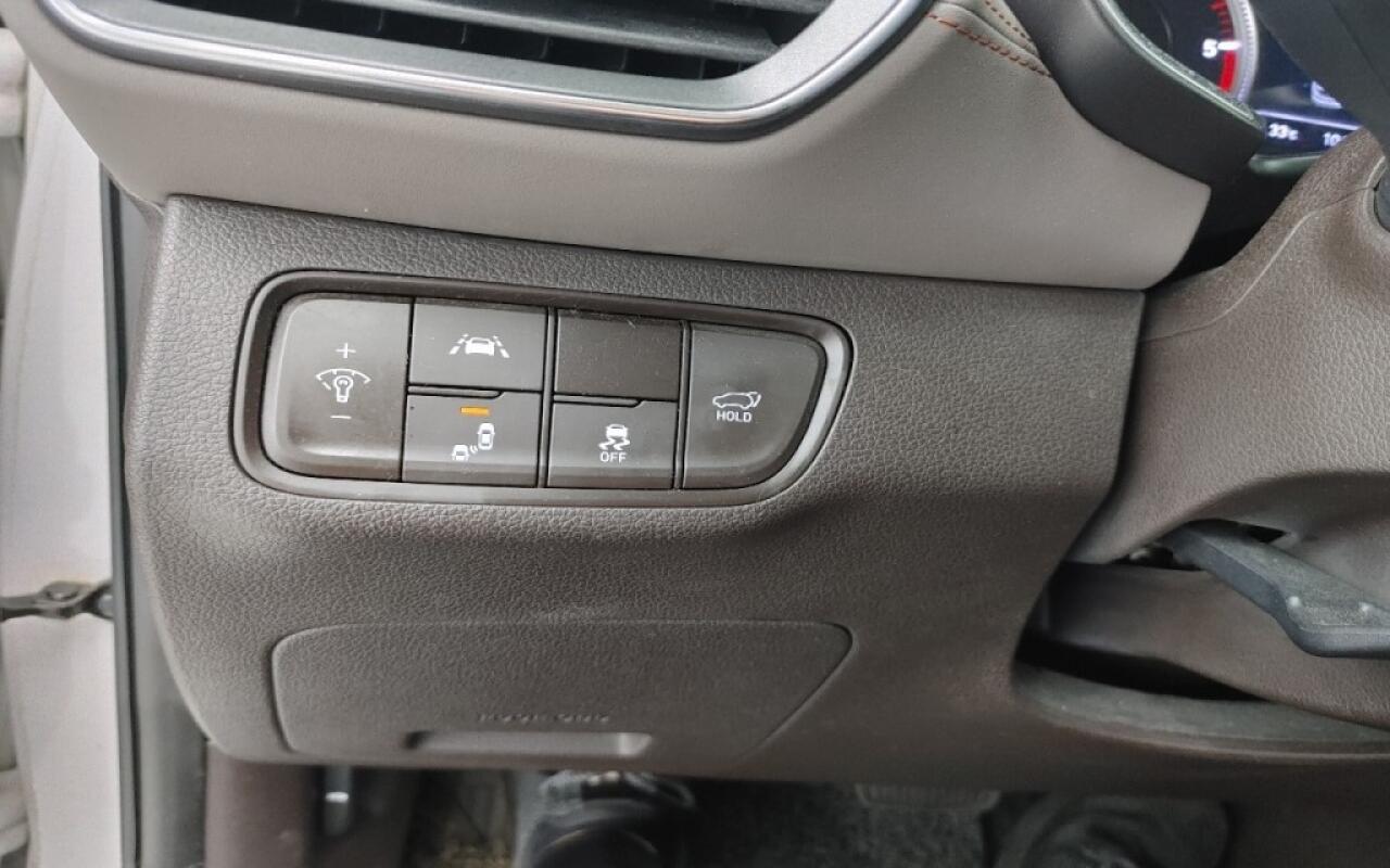 Hyundai SantaFe (2018)