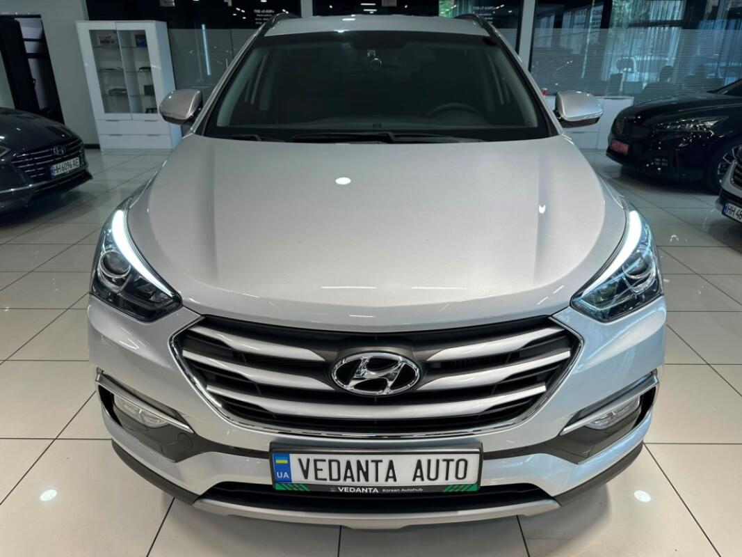 Hyundai SantaFe (2016)