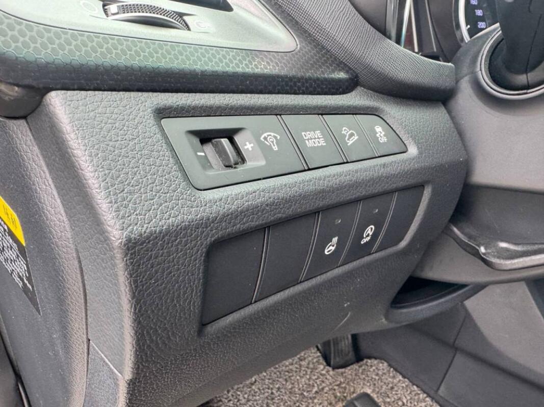 Hyundai SantaFe (2016)