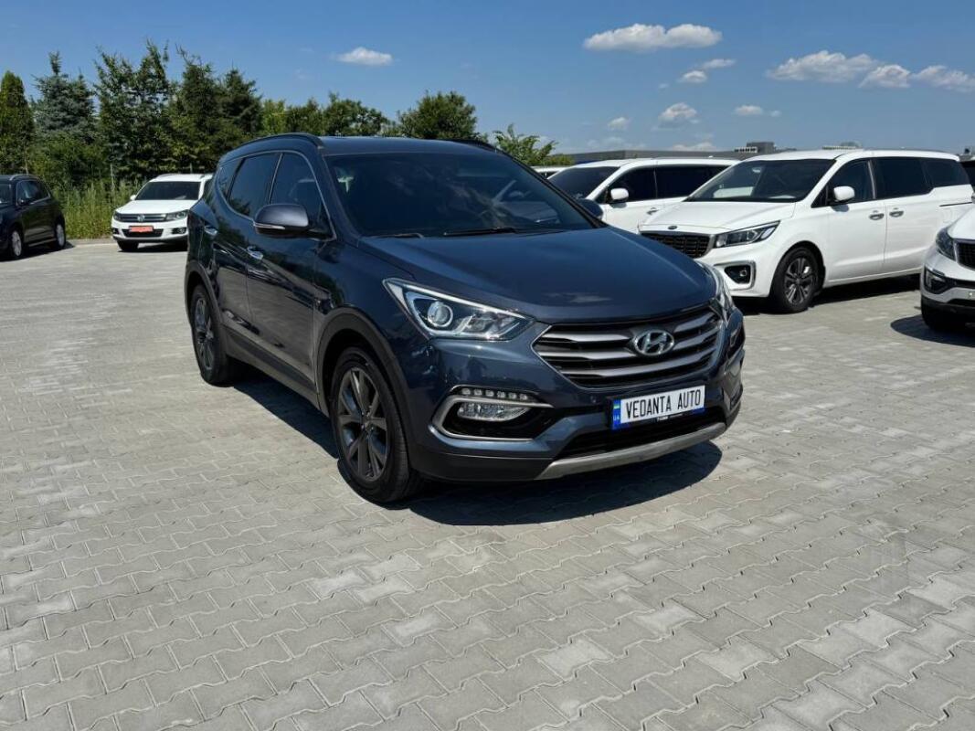 Hyundai SantaFe (2017)