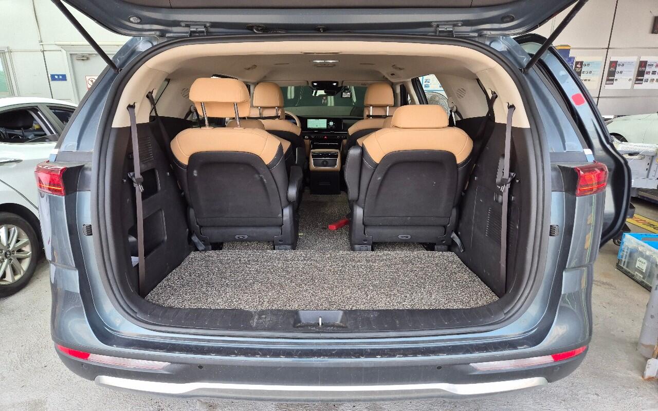 Kia Carnival (2021)