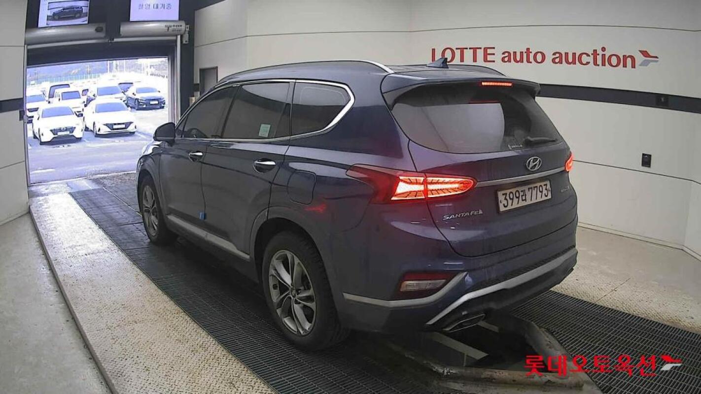 Hyundai SantaFe (2018)