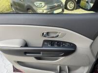 Kia Carnival (2016)